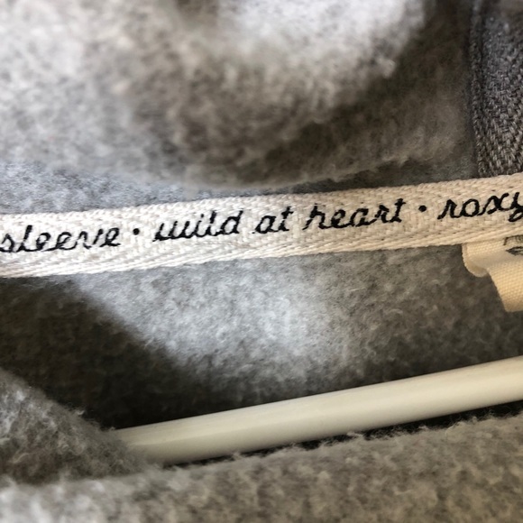 ✨Roxy Grey Cowl Neck Sweater✨ - Picture 9 of 12